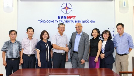 EVNNPT chủ động đa dạng hóa nguồn vốn, tạo nguồn lực phát triển lưới truyền tải điện đến năm 2030