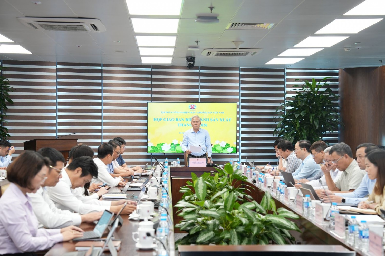 TKV nộp ngân sách Nhà nước 20.042 tỷ đồng TKV nộp ngân sách