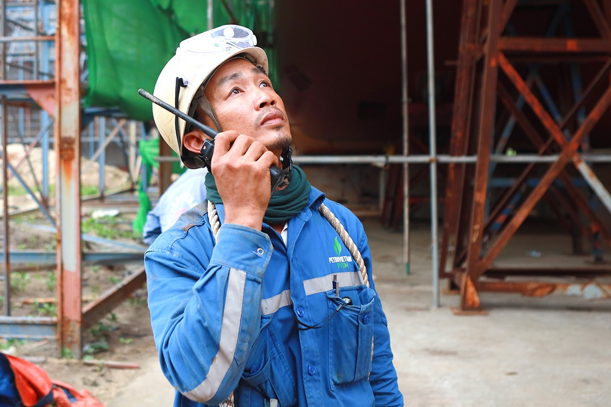 Giữ “lửa nghề” ở Nhà máy Đóng tàu Dung Quất