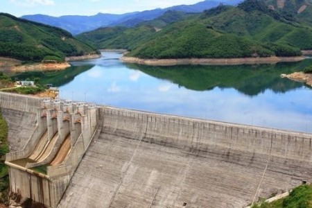 Chủ tịch Thủy điện Nước Trong đăng ký mua thêm cổ phiếu NTH