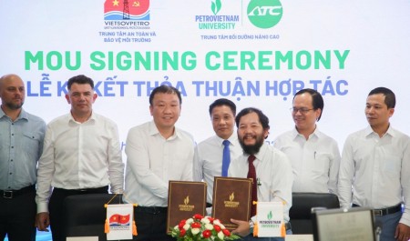 PVU và Vietsovpetro tăng cường hợp tác đào tạo, nghiên cứu khoa học