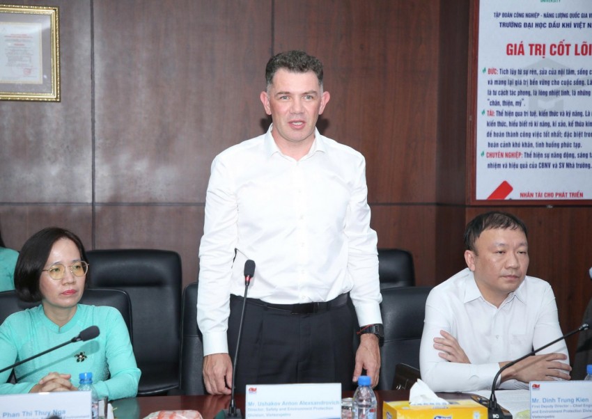 PVU và Trung tâm An toàn và Bảo vệ Môi trường Vietsovpetro tăng cường hợp tác đào tạo, nghiên cứu PVU và Vietsovpetro tăng cường hợp tác đào tạo, nghiên cứu khoa học