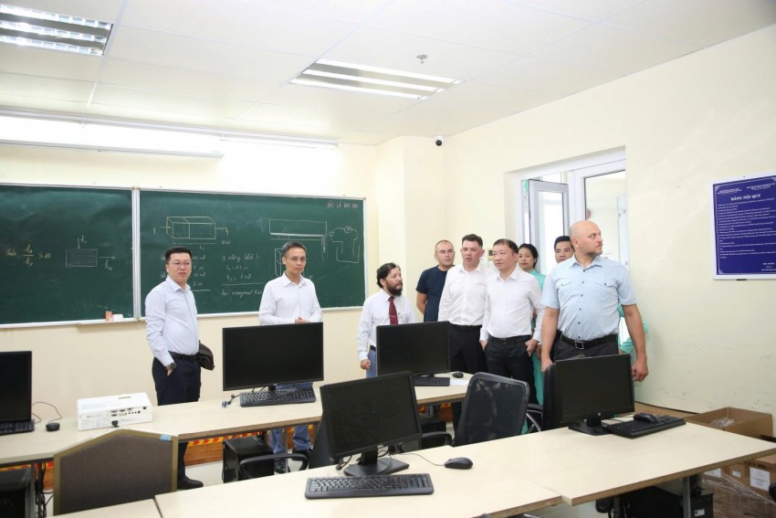 PVU và Trung tâm An toàn và Bảo vệ Môi trường Vietsovpetro tăng cường hợp tác đào tạo, nghiên cứu PVU và Vietsovpetro tăng cường hợp tác đào tạo, nghiên cứu khoa học