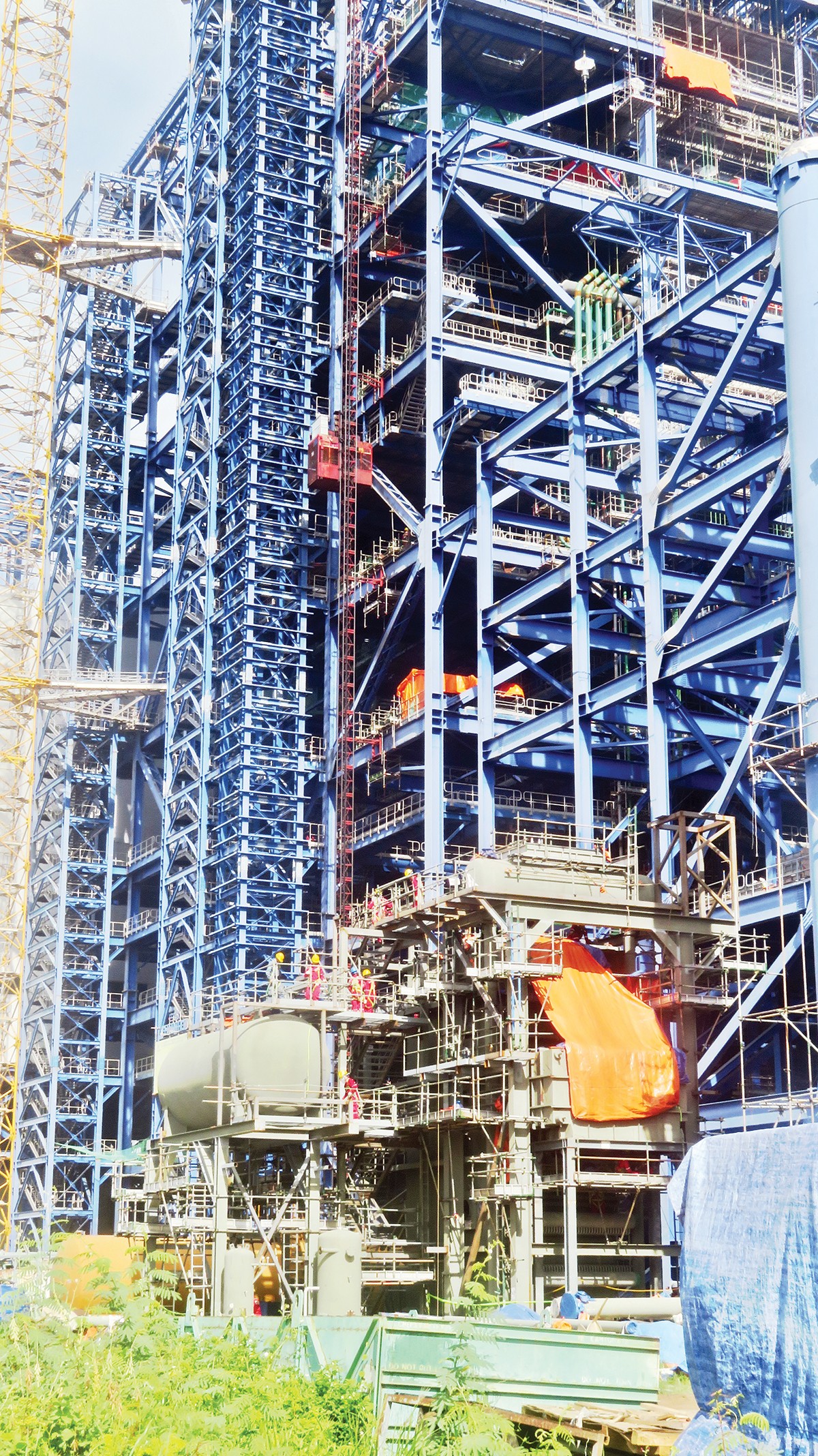 Long Phú 1: Tăng tốc từ những gói thầu then chốt