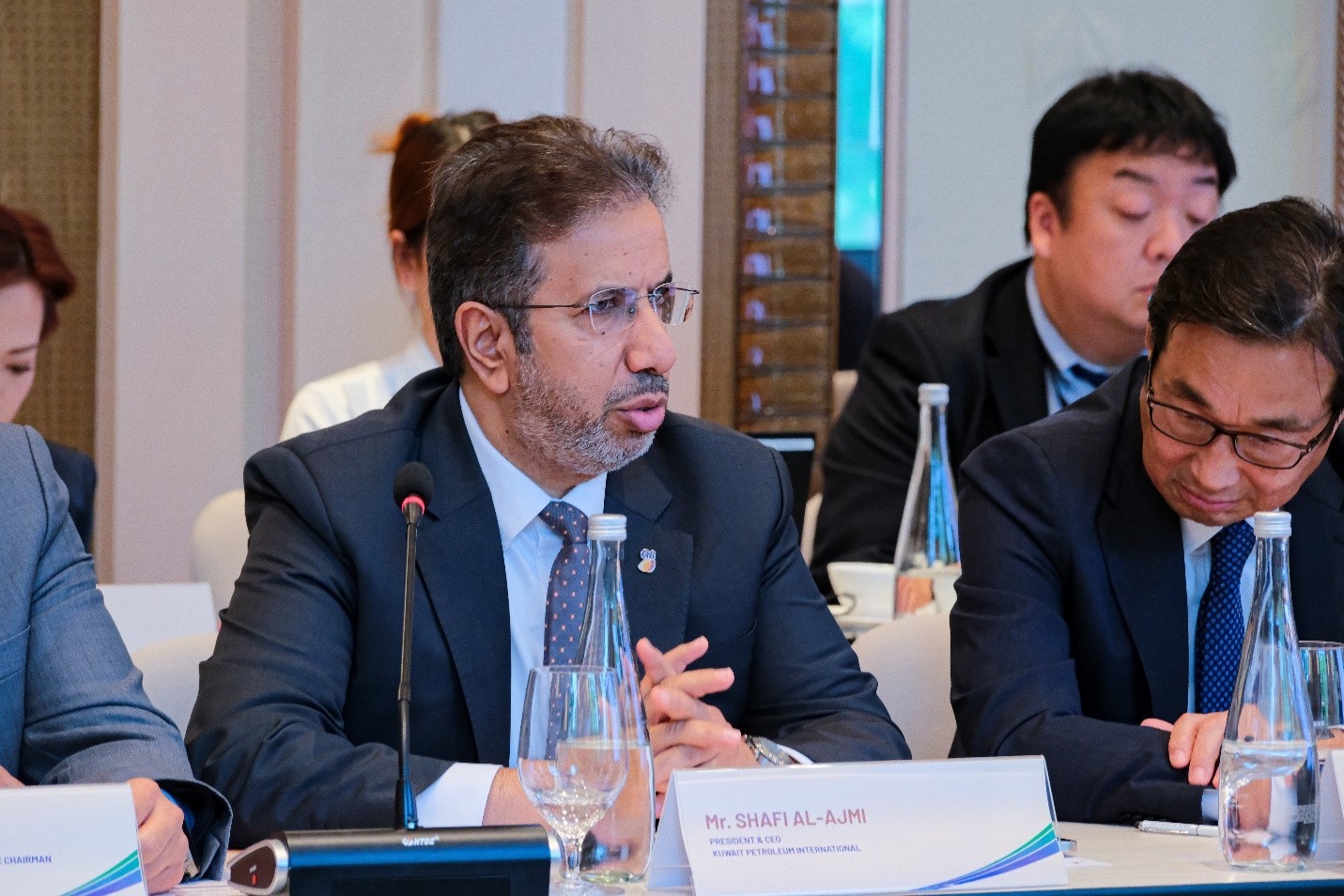 Ông Shafi Al-Ajmi – Tổng Giám đốc KPI phát biểu tại Hội nghị. Ông Shafi Al-Ajmi – Tổng Giám đốc KPI phát biểu tại Hội nghị.