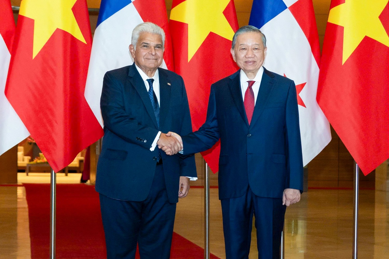 Tuyên bố chung Việt Nam - Panama: Mở ra giai đoạn phát triển mới của quan hệ hữu nghị, hợp tác Tuyên bố chung Việt Nam - Panama: Mở ra giai đoạn phát triển mới của quan hệ hữu nghị, hợp tác