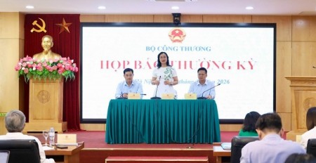 Sản xuất công nghiệp, thương mại, năng lượng tăng trưởng cao trong 9 tháng