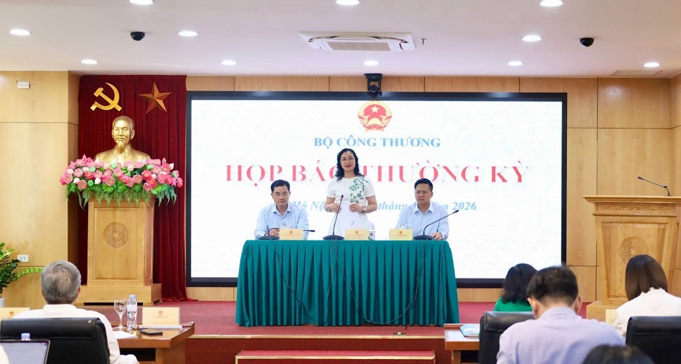 Sản xuất công nghiệp, thương mại, năng lượng tăng trưởng cao trong 9 tháng