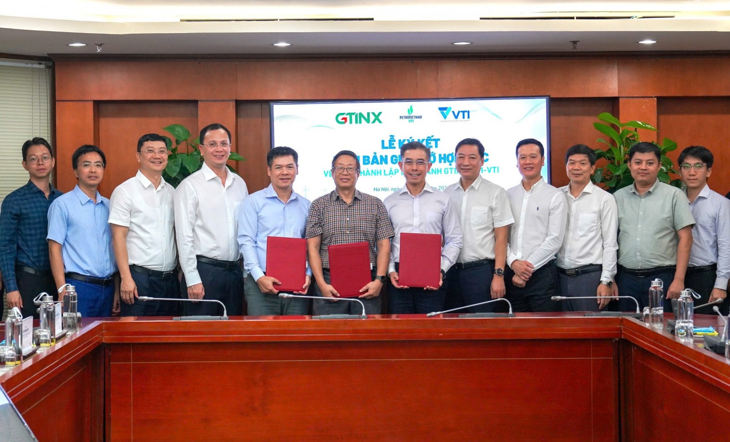 GTINX, VPI và VTI hợp tác triển khai các giải pháp chuyển đổi số VPI hợp tác thành lập liên doanh công nghệ số