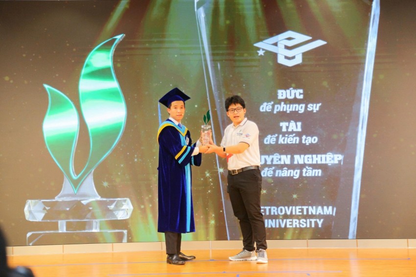 PVU long trọng tổ chức Lễ Tốt nghiệp năm 2026 và Khai giảng năm học mới 2026–2027: Tiếp nối di sản - Chắp cánh khát vọng PVU tổ chức Lễ Tốt nghiệp năm 2026 và Khai giảng năm học mới 2026-2027