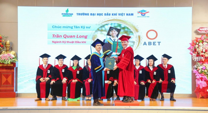 PVU long trọng tổ chức Lễ Tốt nghiệp năm 2026 và Khai giảng năm học mới 2026–2027: Tiếp nối di sản - Chắp cánh khát vọng PVU tổ chức Lễ Tốt nghiệp năm 2026 và Khai giảng năm học mới 2026-2027