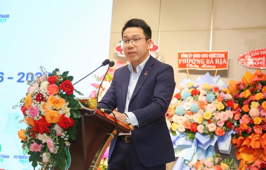 PVU đẩy mạnh hợp tác chiến lược toàn diện với PVEP và đối tác công nghệ quốc tế T-Soft PVU đẩy mạnh hợp tác chiến lược toàn diện với PVEP và đối tác công nghệ quốc tế T-Soft