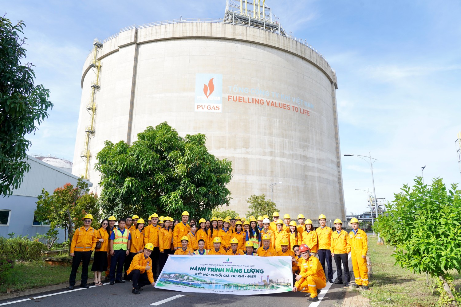 Tuổi trẻ PETROVIETNAM kết nối chuỗi giá trị khí - điện qua hành trình trải nghiệm thực tế Tuổi trẻ PETROVIETNAM kết nối chuỗi giá trị khí - điện qua hành trình trải nghiệm thực tế