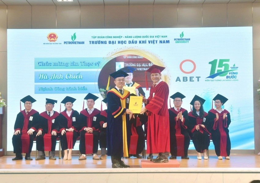 Chương trình đào tạo thạc sĩ Công trình biển tại PVU: Nâng tầm kỹ sư dầu khí và năng lượng ngoài khơi