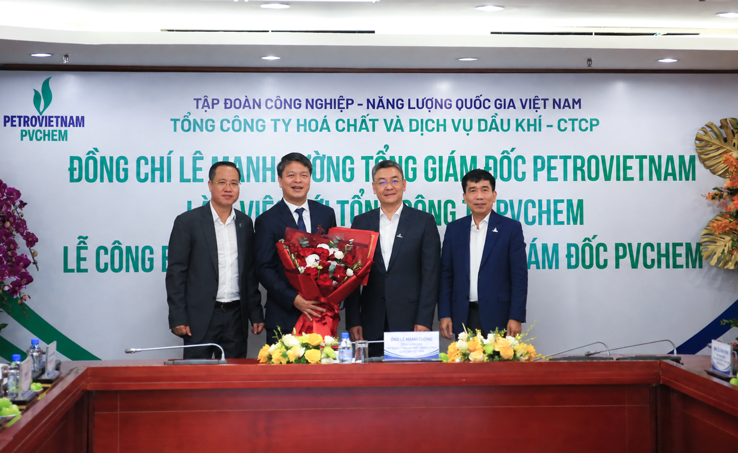 Tổng Giám đốc PETROVIETNAM Lê Mạnh Cường: PVChem được kỳ vọng nâng tầm chuỗi giá trị của Tập đoàn Tổng Giám đốc PETROVIETNAM Lê Mạnh Cường: PVChem được kỳ vọng nâng tầm chuỗi giá trị của Tập đoàn