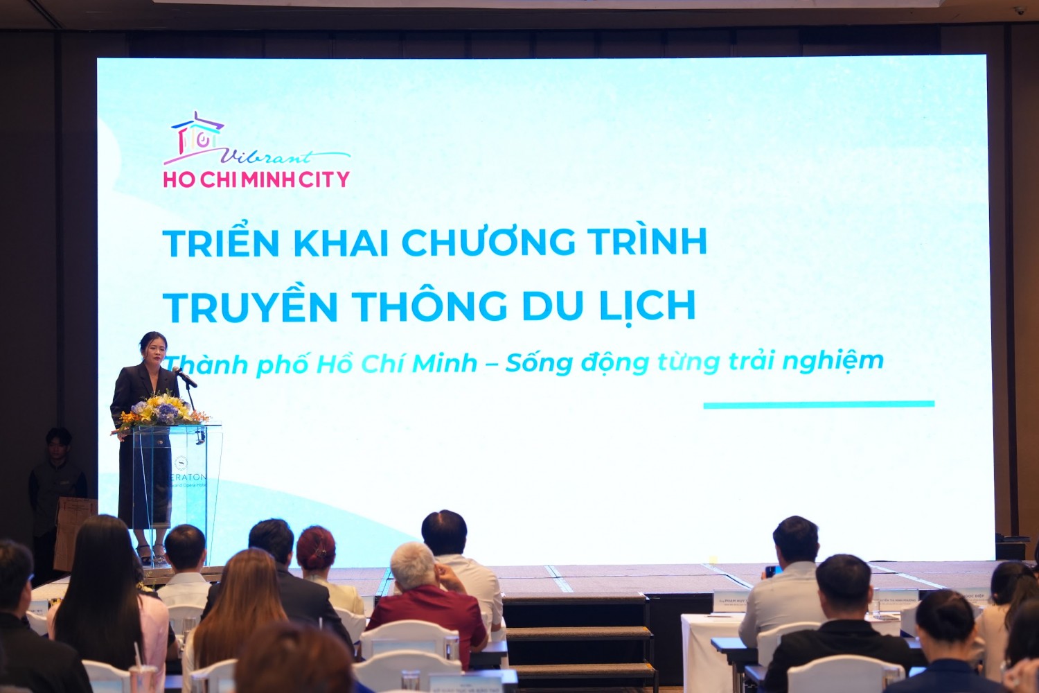TP HCM đổi mới cách quảng bá, thúc đẩy chi tiêu du lịch TP HCM đổi mới cách quảng bá, thúc đẩy chi tiêu du lịch