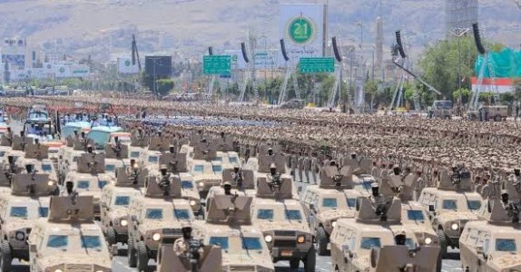 Houthi dọa tiếp tục tấn công sân bay và cơ sở dầu mỏ của Ả Rập Xê-út