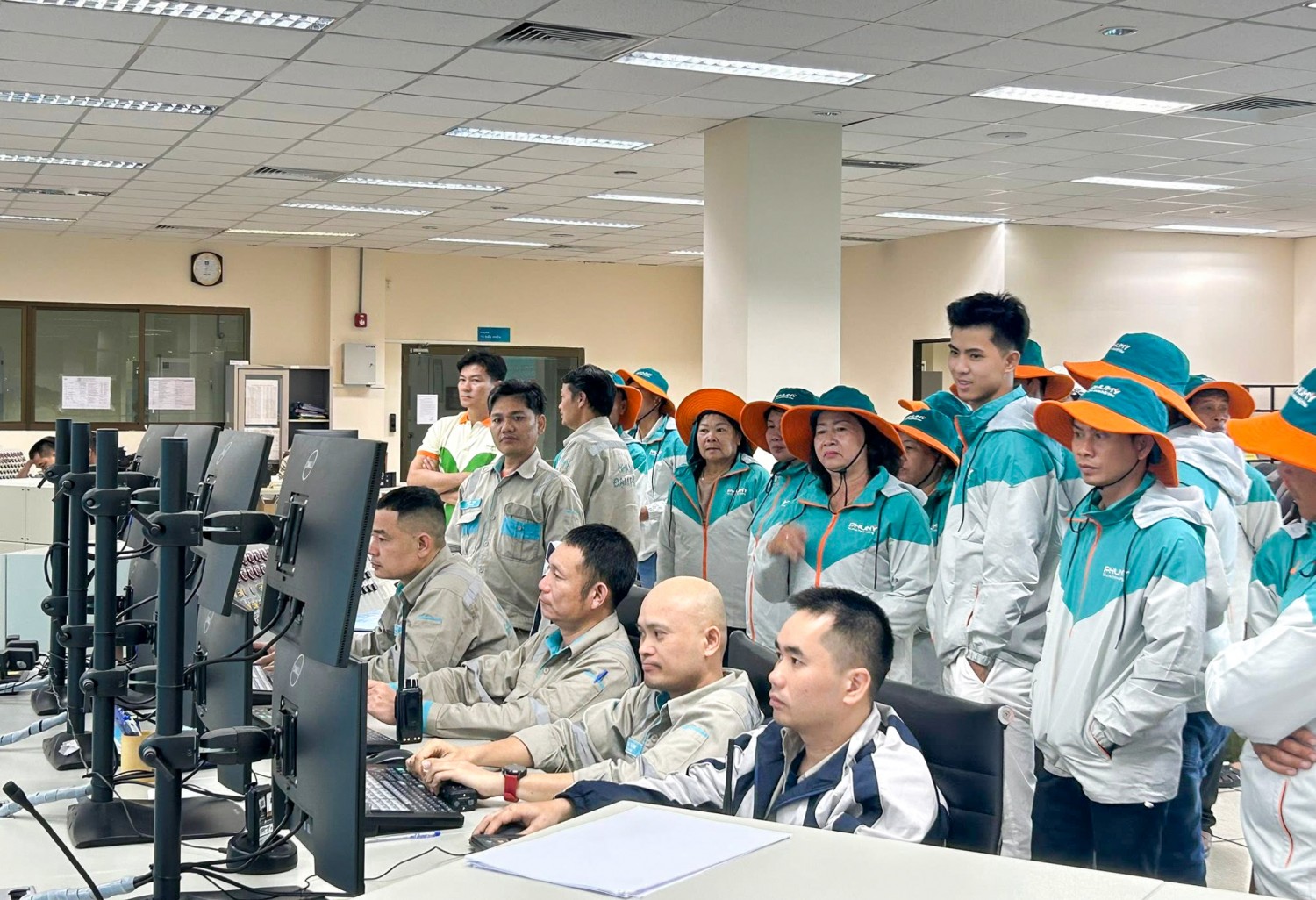 Đưa nhà nông đến gần hơn với quy trình sản xuất Phân bón Phú Mỹ Đưa nhà nông đến gần hơn với quy trình sản xuất phân bón Phú Mỹ