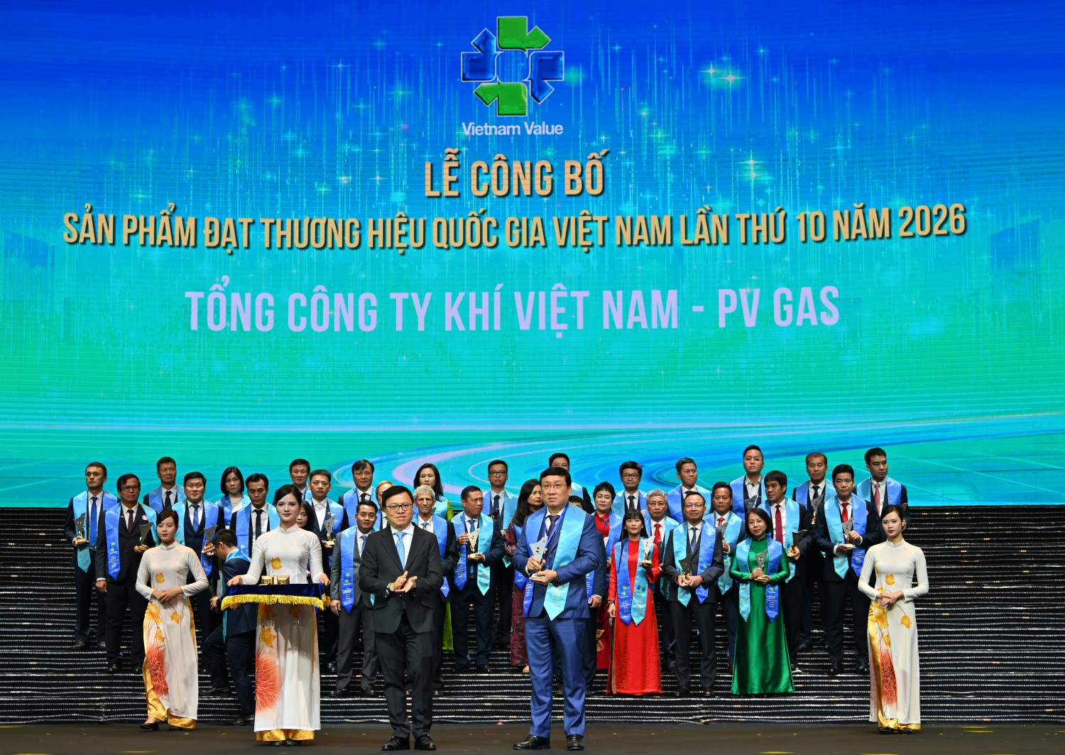 6 đơn vị thành viên PETROVIETNAM được vinh danh tại Lễ công bố sản phẩm đạt Thương hiệu quốc gia Việt Nam năm 2026