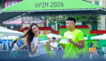 Một vòng phố đi bộ, bắt trọn sức nóng VPBank Hanoi International Marathon 2026 trước giờ xuất phát