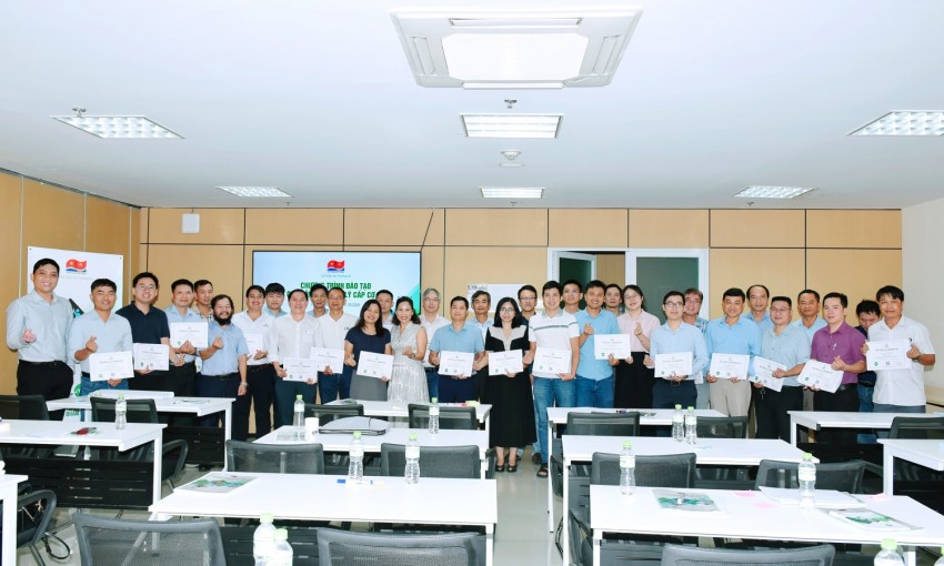 Vietsovpetro bế giảng chương trình nâng cao năng lực quản lý cho đội ngũ quản lý cấp cơ sở Vietsovpetro bế giảng chương trình đào tạo nâng cao năng lực cho đội ngũ quản lý cấp cơ sở