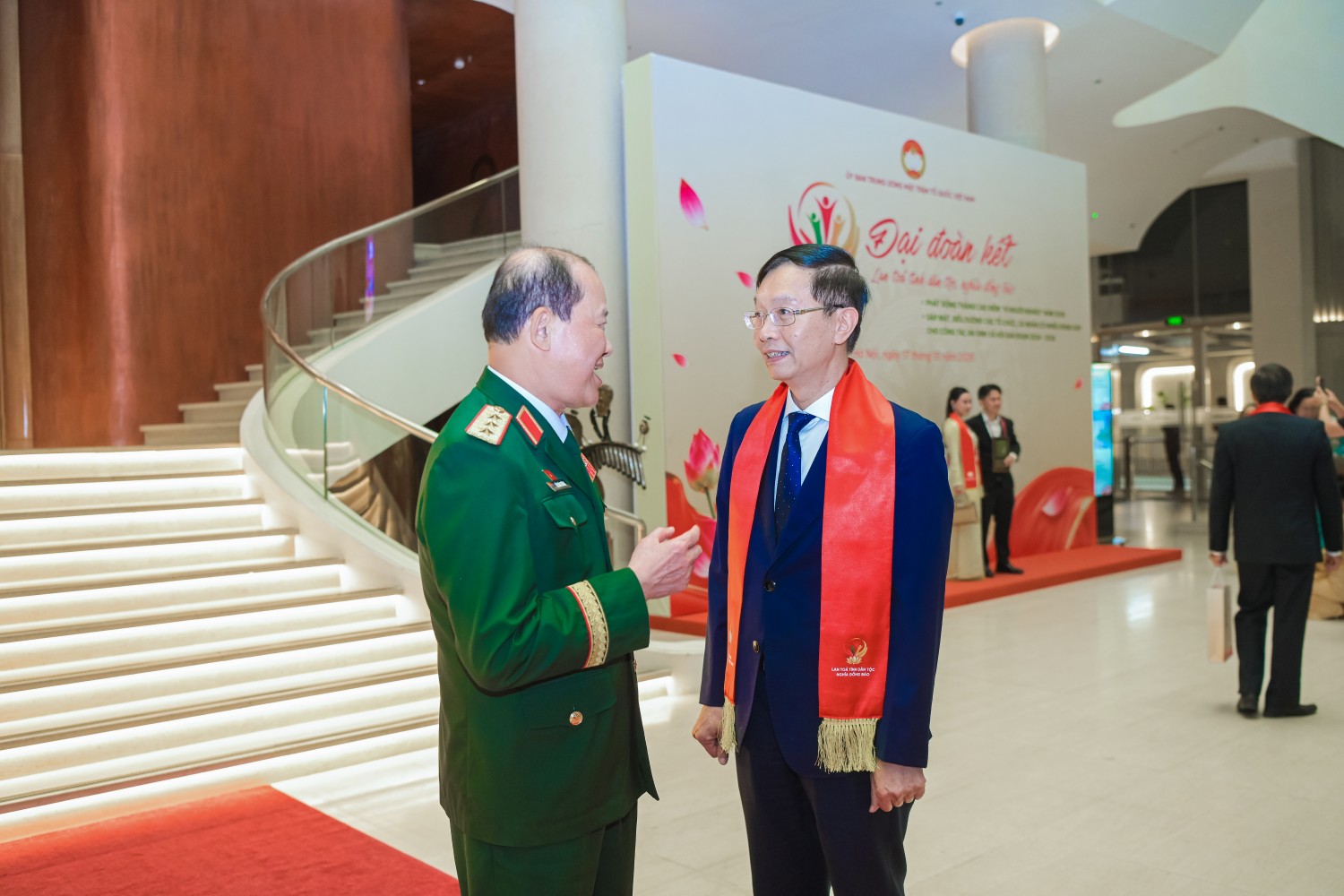 PETROVIETNAM ủng hộ 100 tỷ đồng hưởng ứng Tháng cao điểm “Vì người nghèo” năm 2026 PETROVIETNAM ủng hộ 100 tỷ đồng hưởng ứng Tháng cao điểm “Vì người nghèo” năm 2026