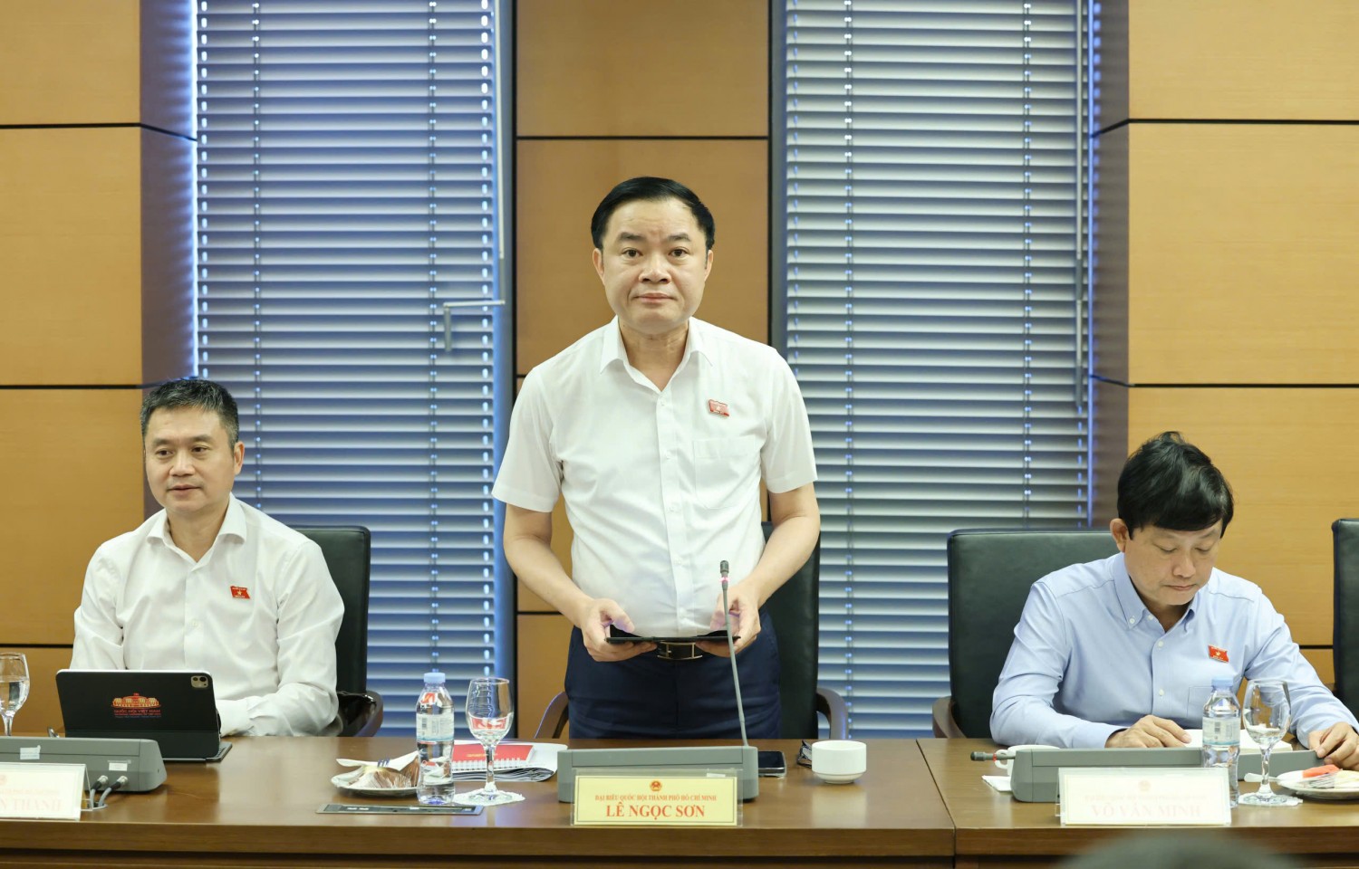 ĐBQH Lê Ngọc Sơn: Bảo đảm nguồn năng lượng tin cậy cho mục tiêu tăng trưởng hai con số ĐBQH Lê Ngọc Sơn: Bảo đảm nguồn năng lượng tin cậy cho mục tiêu tăng trưởng hai con số
