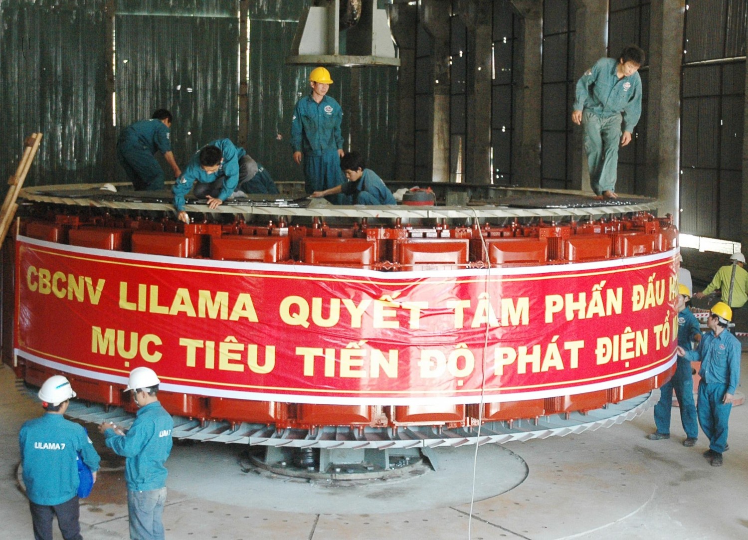 Bài 1: Những người mở đường