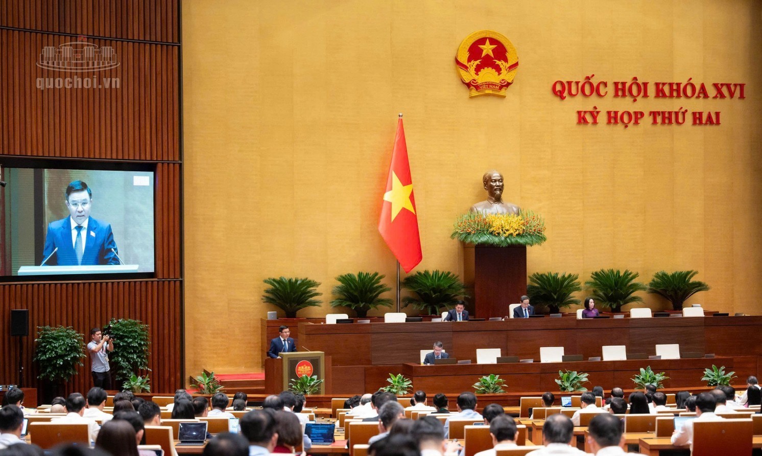 Sửa Luật Điện lực: Đề nghị làm rõ cơ chế giá điện, DPPA và điện gió ngoài khơi
