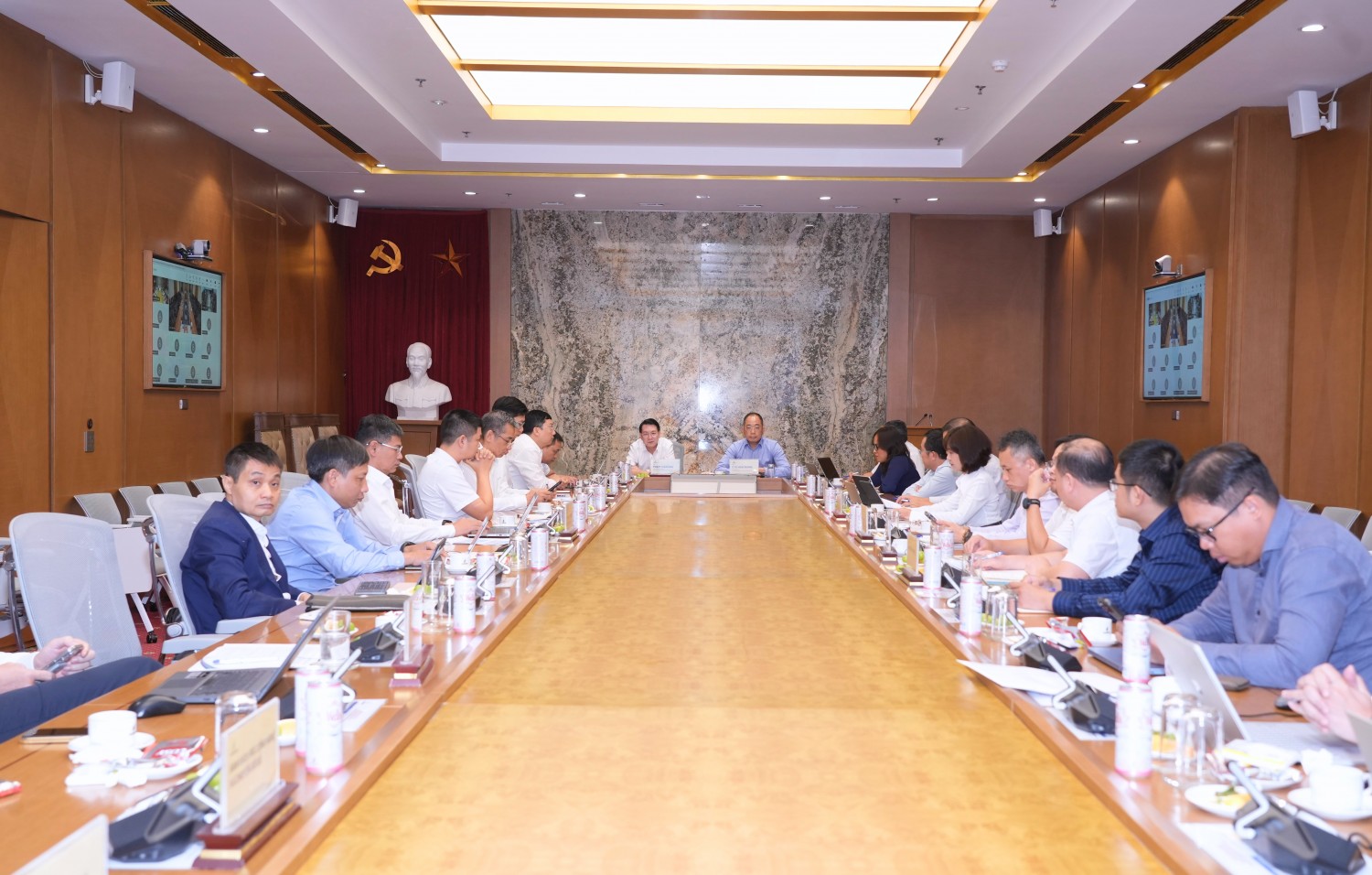 Toàn cảnh hội thảo. Toàn cảnh hội thảo.