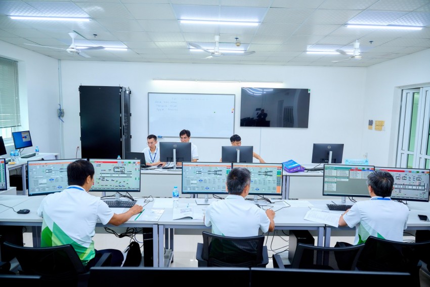 [Chùm ảnh] Ngày thi thứ 2 Hội thi Tay nghề Dầu khí lần IX - năm 2026: Sôi nổi, kịch tính, chính xác trên từng thao tác