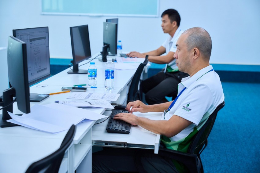 [Chùm ảnh] Ngày thi thứ 2 Hội thi Tay nghề Dầu khí lần IX - năm 2026: Sôi nổi, kịch tính, chính xác trên từng thao tác