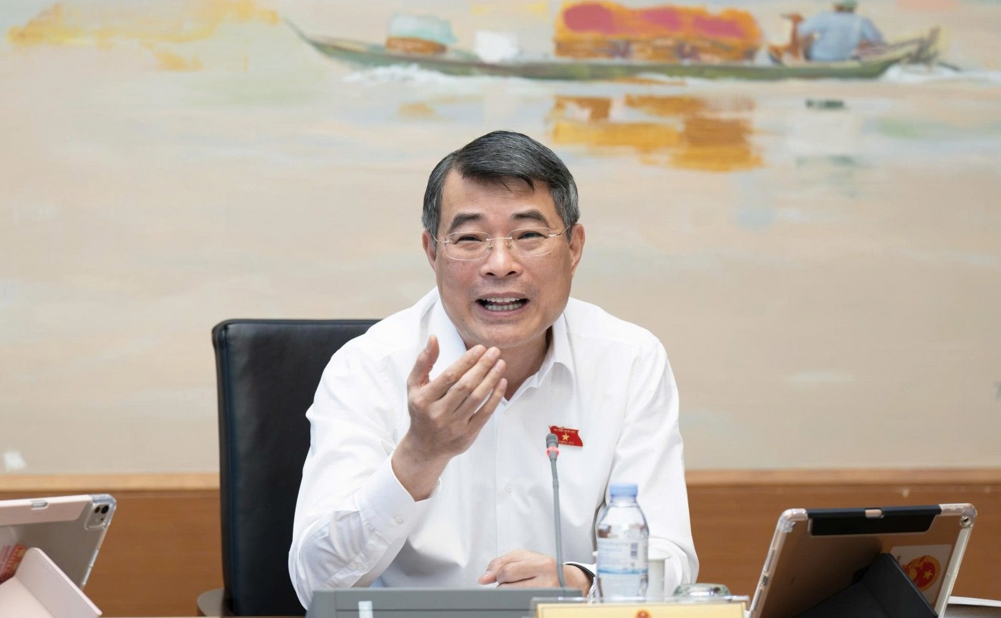 Thủ tướng Lê Minh Hưng: Cần cân nhắc kỹ cơ chế giá điện và bao tiêu