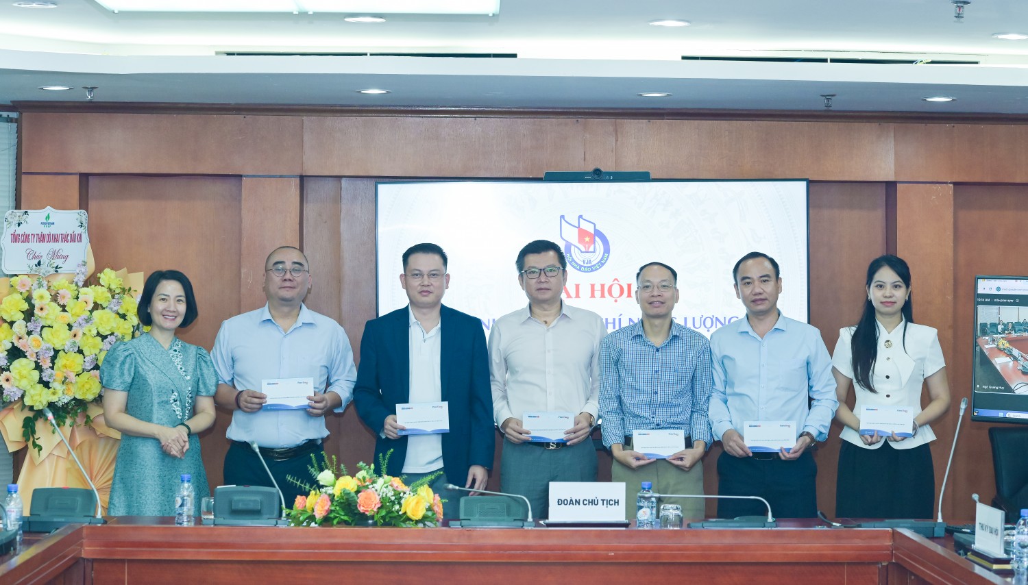 Chi hội Nhà báo Tạp chí Năng lượng Mới tích cực đổi mới, nâng cao chất hoạt động Chi hội Nhà báo Tạp chí Năng lượng Mới tích cực đổi mới, nâng cao chất hoạt động