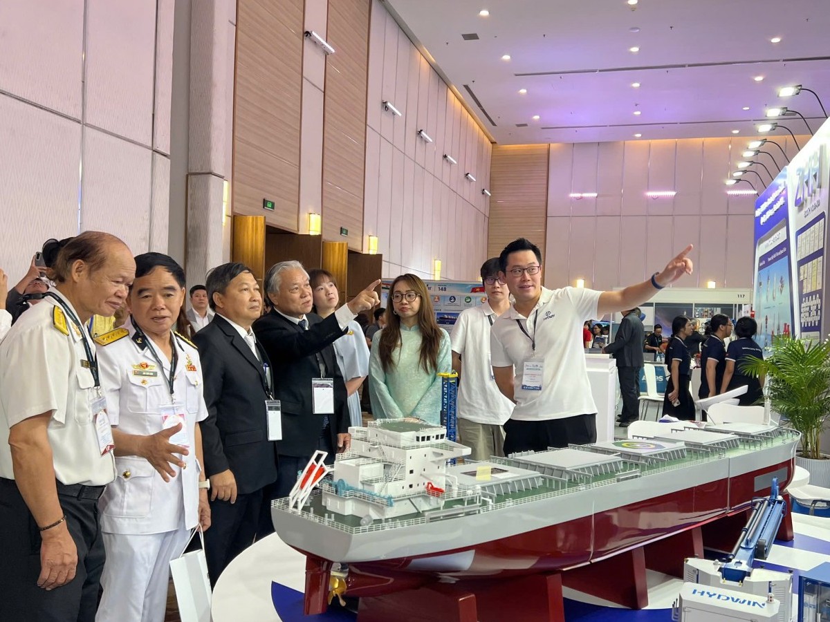 Khai mạc triển lãm máy móc, thiết bị công nghệ dầu khí, hàng hải, đóng tàu 2026