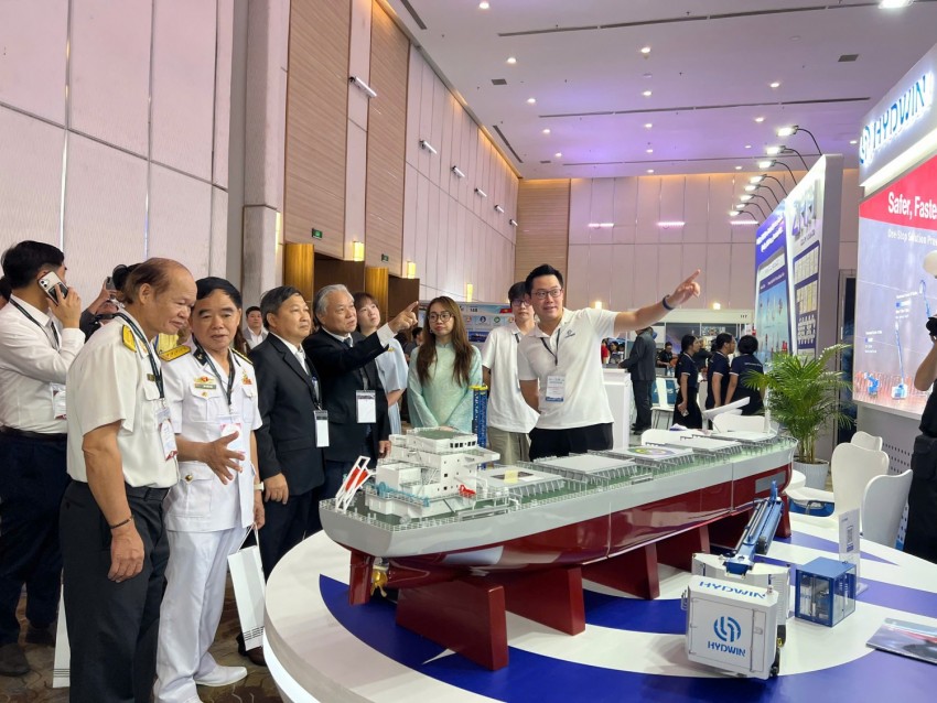 Khai mạc triển lãm máy móc, thiết bị công nghệ dầu khí, hàng hải, đóng tàu 2026
