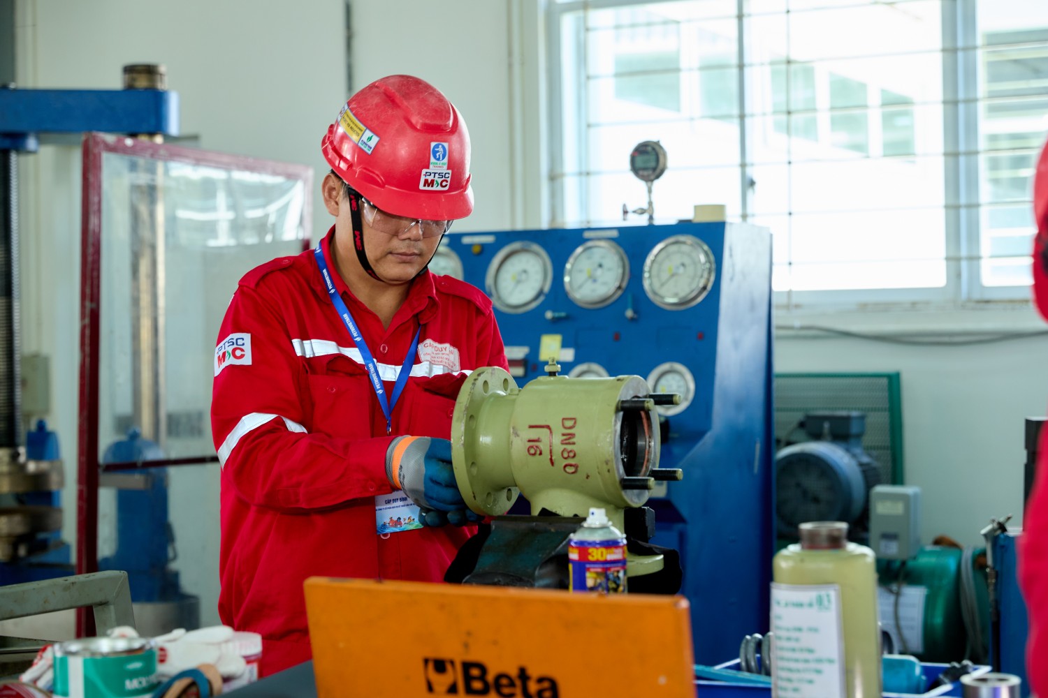 [Chùm ảnh] Hội thi Tay nghề Dầu khí lần thứ IX - năm 2026: Sôi nổi tranh tài ở 5 nghề thi mới