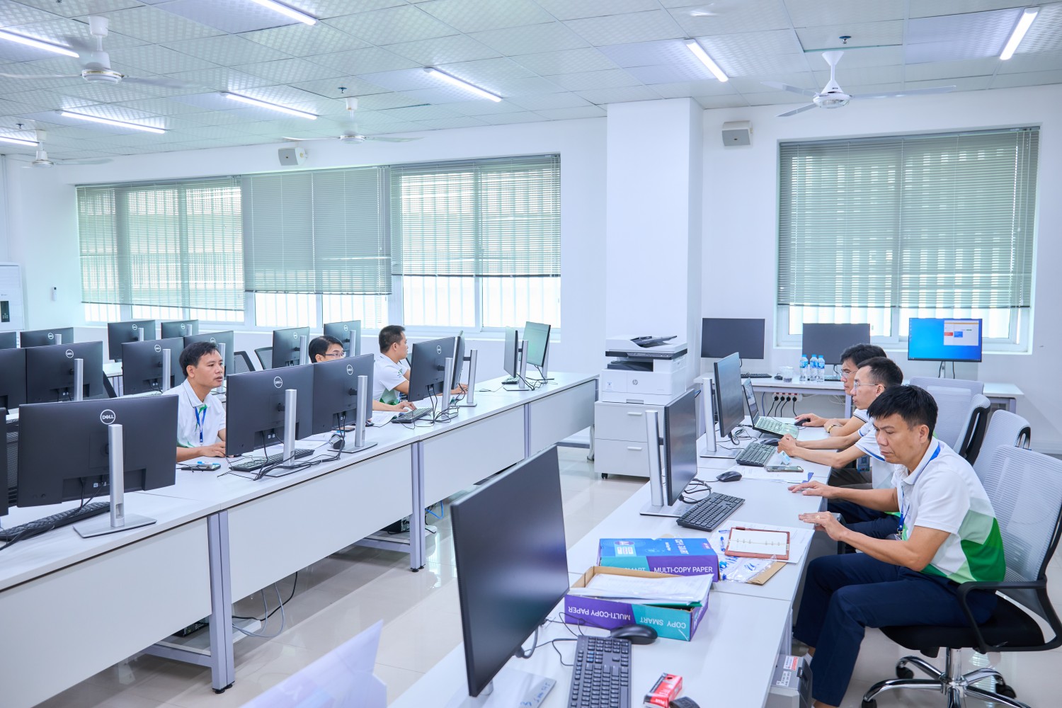 [Chùm ảnh] Hội thi Tay nghề Dầu khí lần thứ IX - năm 2026: Sôi nổi tranh tài ở 5 nghề thi mới