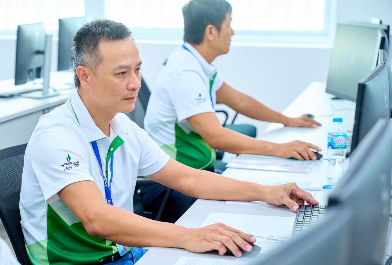 [Chùm ảnh] Hội thi Tay nghề Dầu khí lần thứ IX - năm 2026: Sôi nổi tranh tài ở 5 nghề thi mới