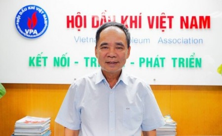 Hoàn thiện hành lang pháp lý cho bước tiến mới của dầu khí