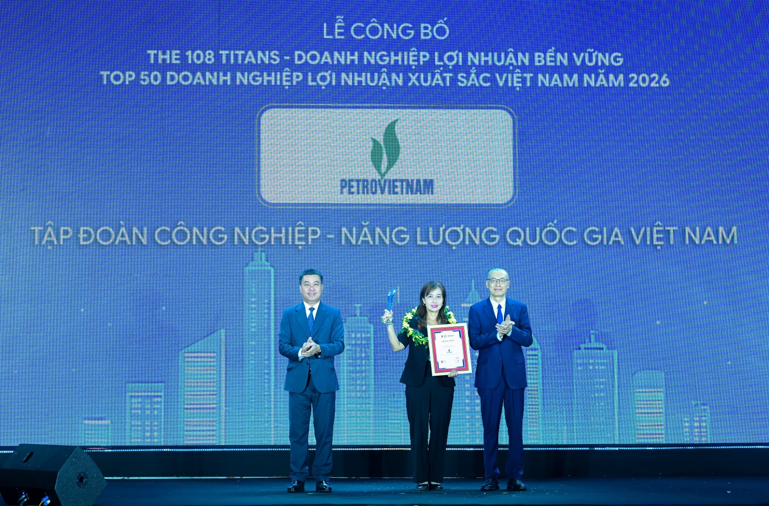 PETROVIETNAM lần thứ 7 dẫn đầu Top 500 Doanh nghiệp lợi nhuận tốt nhất Việt Nam