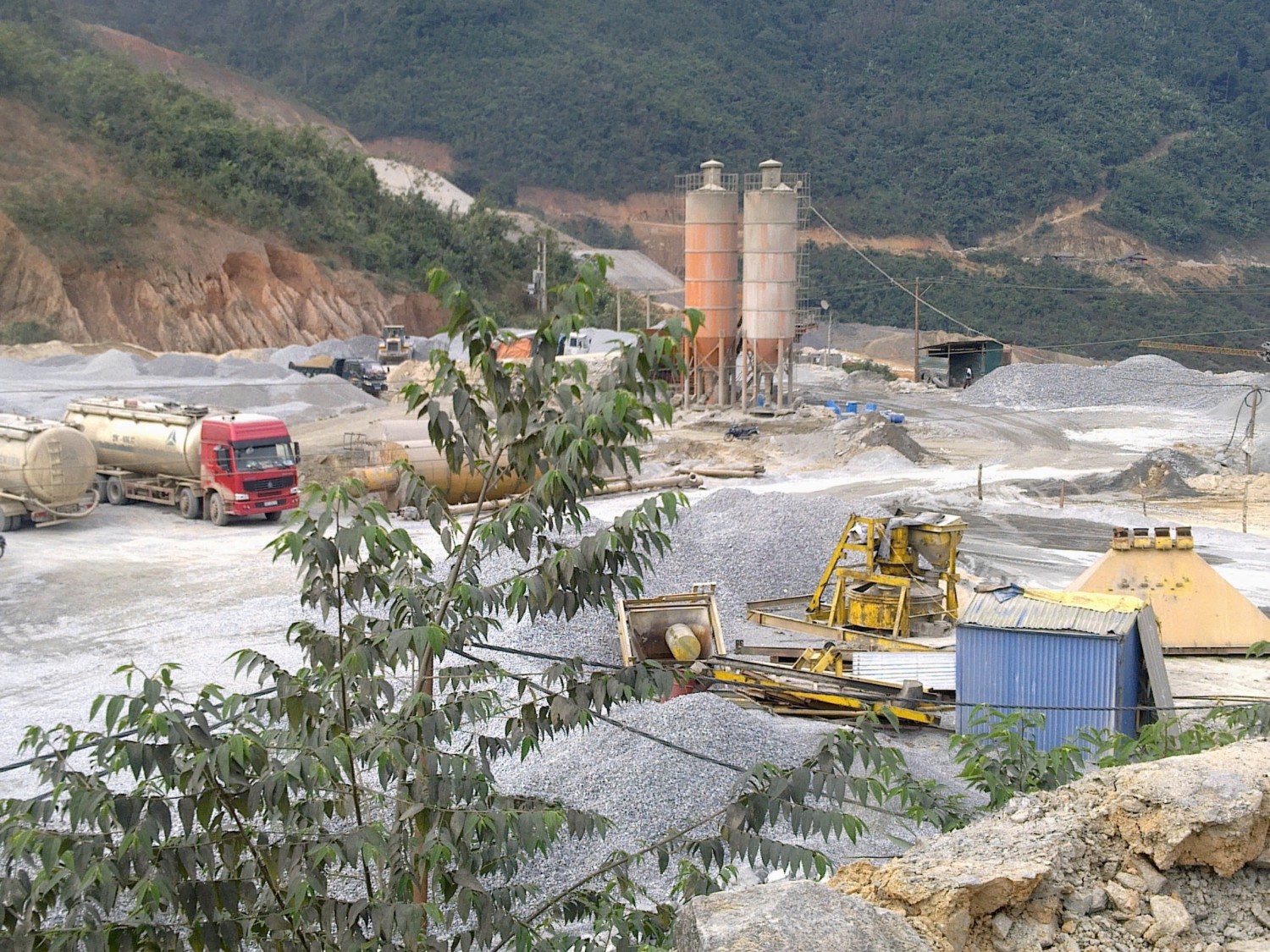 Bài 2: Vượt qua gian khó