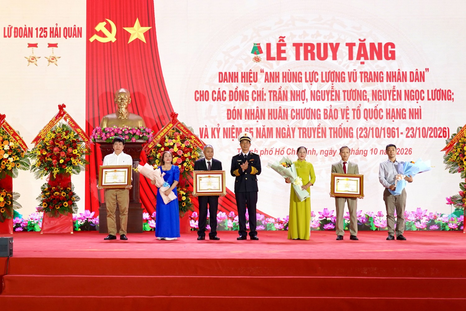 Hội CCB BMQL&ĐH PETROVIETNAM tri ân các Anh hùng Đoàn tàu Không số Hội CCB BMQL&ĐH PETROVIETNAM tri ân các Anh hùng Đoàn tàu Không số