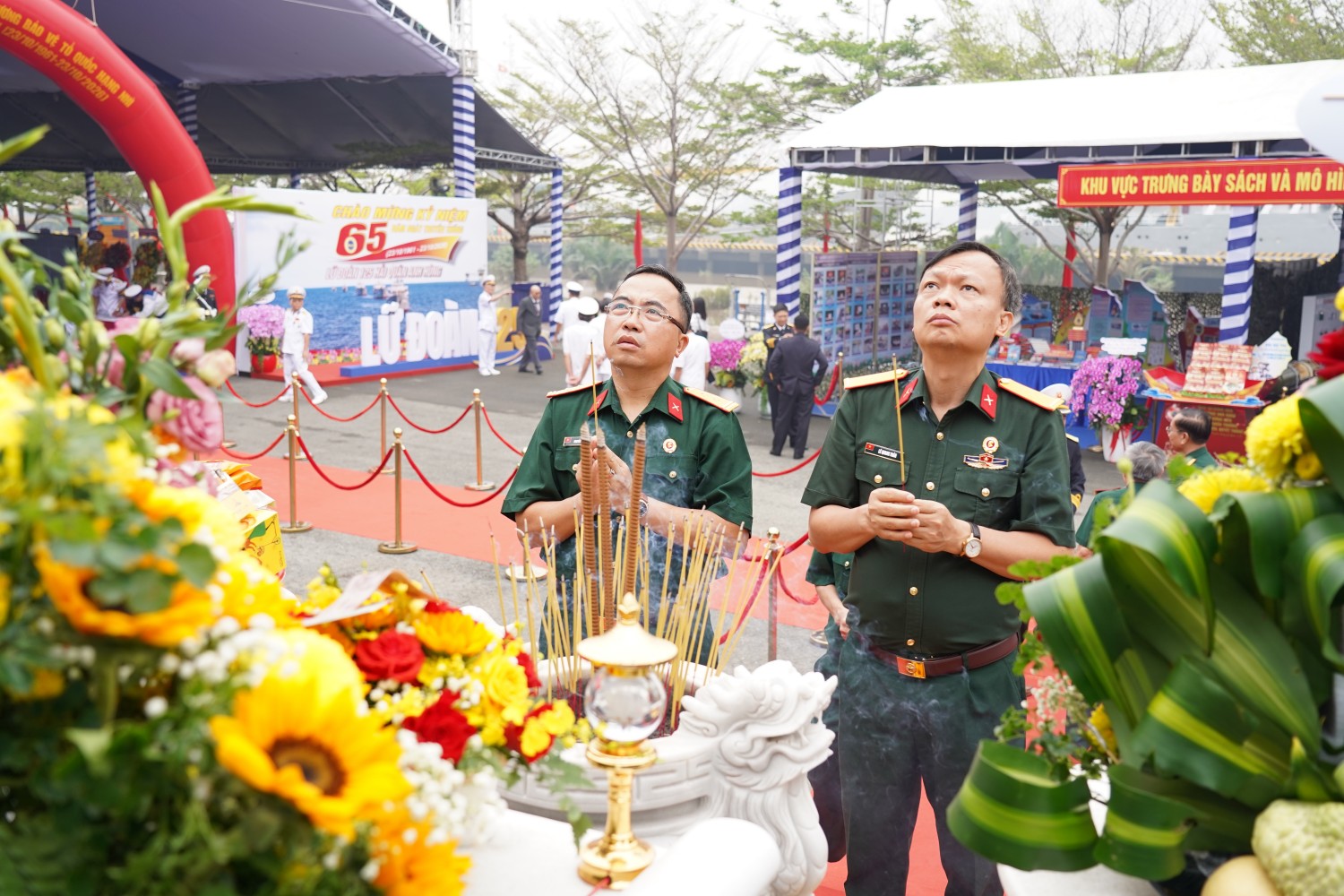 Hội CCB BMQL&ĐH PETROVIETNAM tri ân các Anh hùng Đoàn tàu Không số Hội CCB BMQL&ĐH PETROVIETNAM tri ân các Anh hùng Đoàn tàu Không số