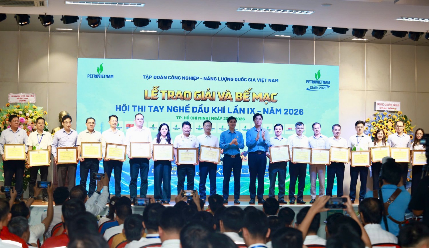 Bế mạc Hội thi Tay nghề Dầu khí lần thứ IX: Tôn vinh những “bàn tay vàng” - thắp sáng khát vọng vươn xa