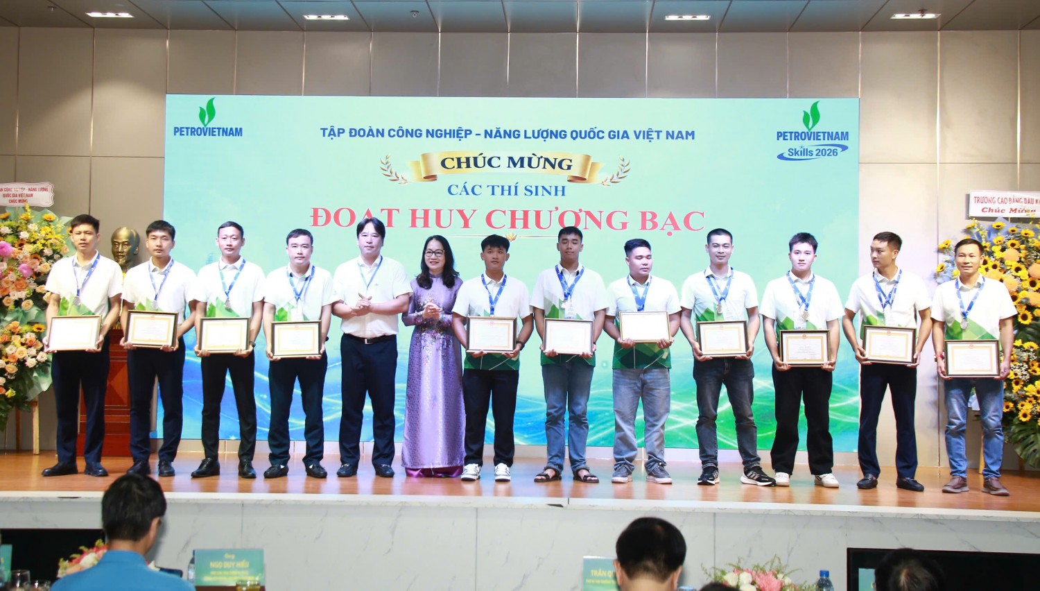 [Chùm ảnh] Vinh danh những “bàn tay vàng” tại Hội thi Tay nghề Dầu khí lần thứ IX