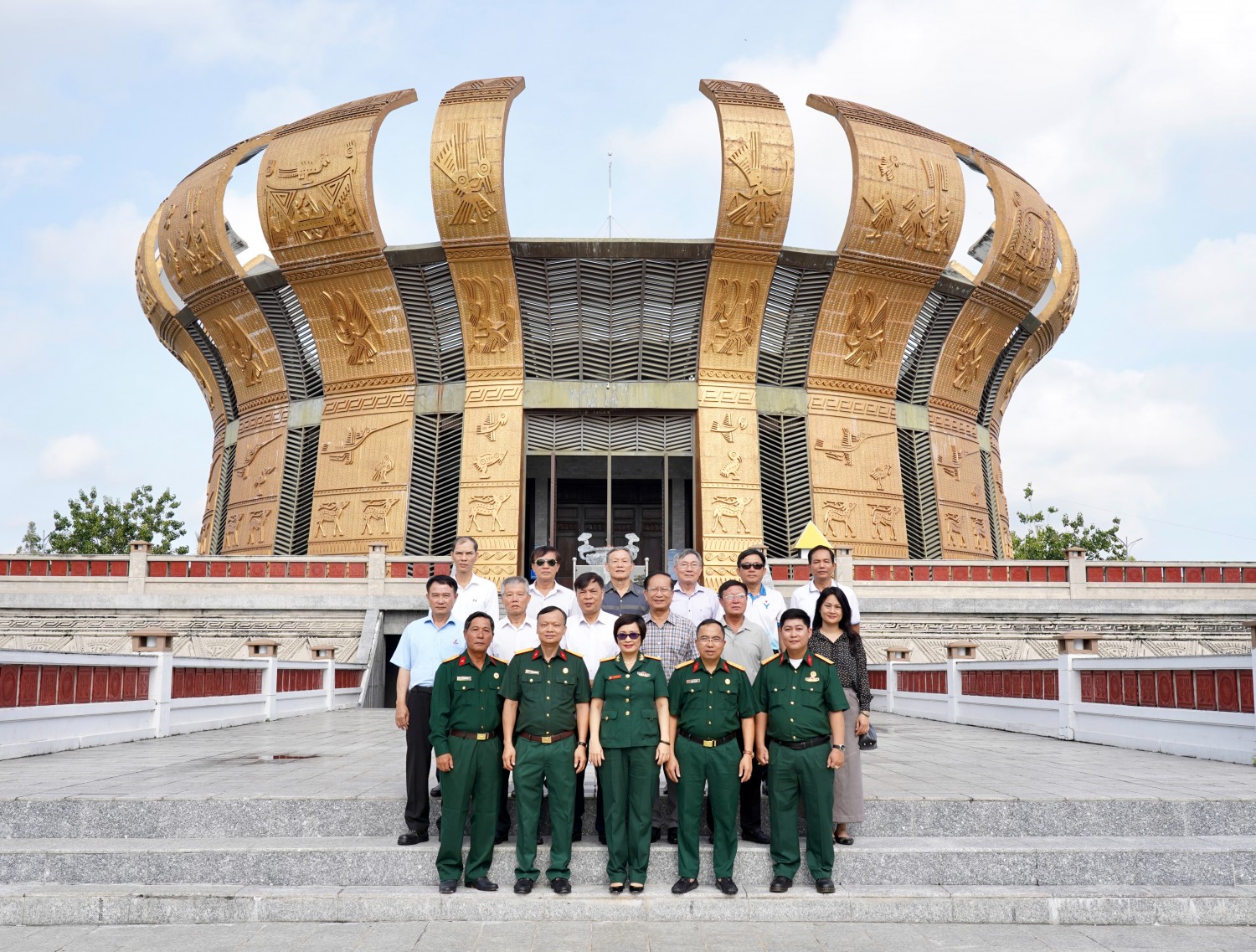 Hội CCB Bộ máy QL&ĐH PETROVIETNAM: Giữ lửa truyền thống, lan tỏa văn hóa nghĩa tình