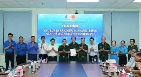 Hội CCB Bộ máy QL&ĐH PETROVIETNAM: Giữ lửa truyền thống, lan tỏa văn hóa nghĩa tình