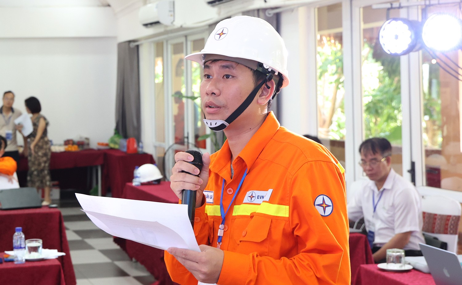 Trò chuyện với người đạt giải Nhất Hội thi ATVSV giỏi EVNNPT năm 2026
