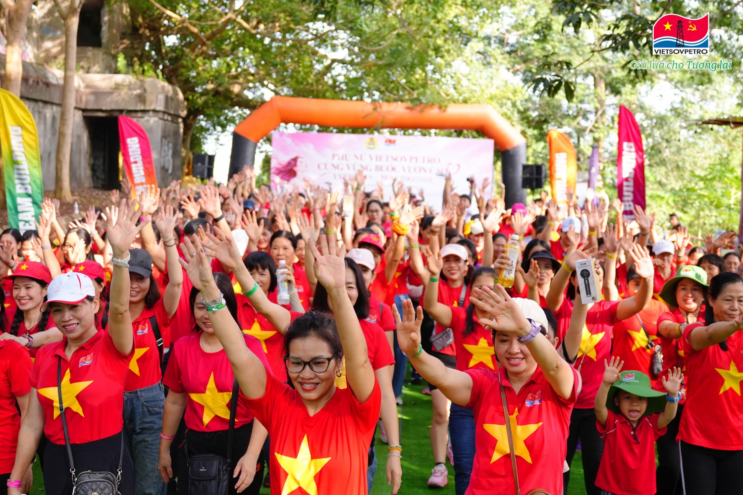 VSP Women - Move Together: Rộn ràng bước chân, lan tỏa năng lượng tích cực